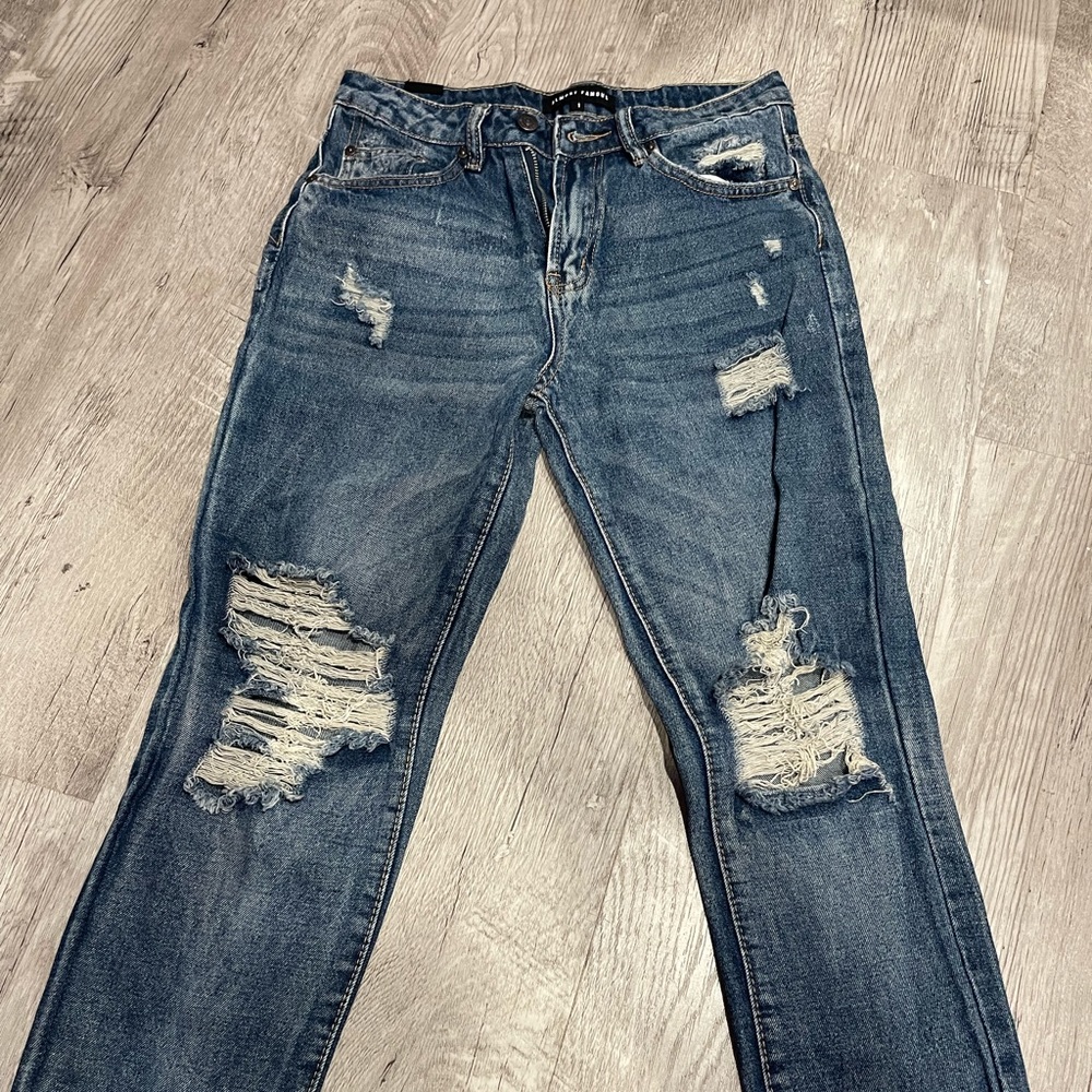 Dark wash boyfriend jeans